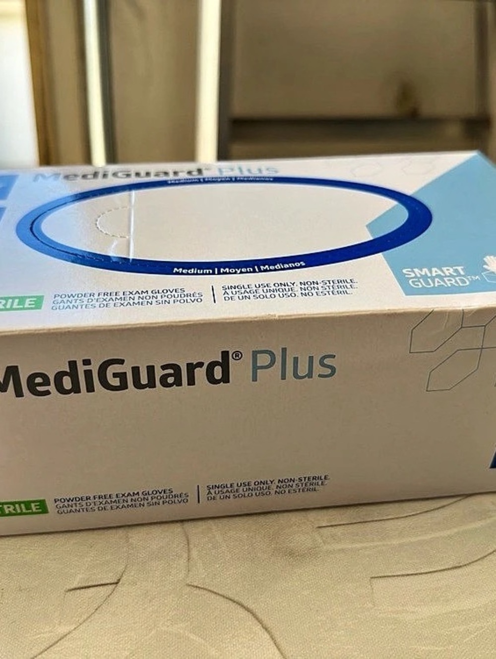 Medline MediGuard Plus Nitrile Exam Gloves Medium